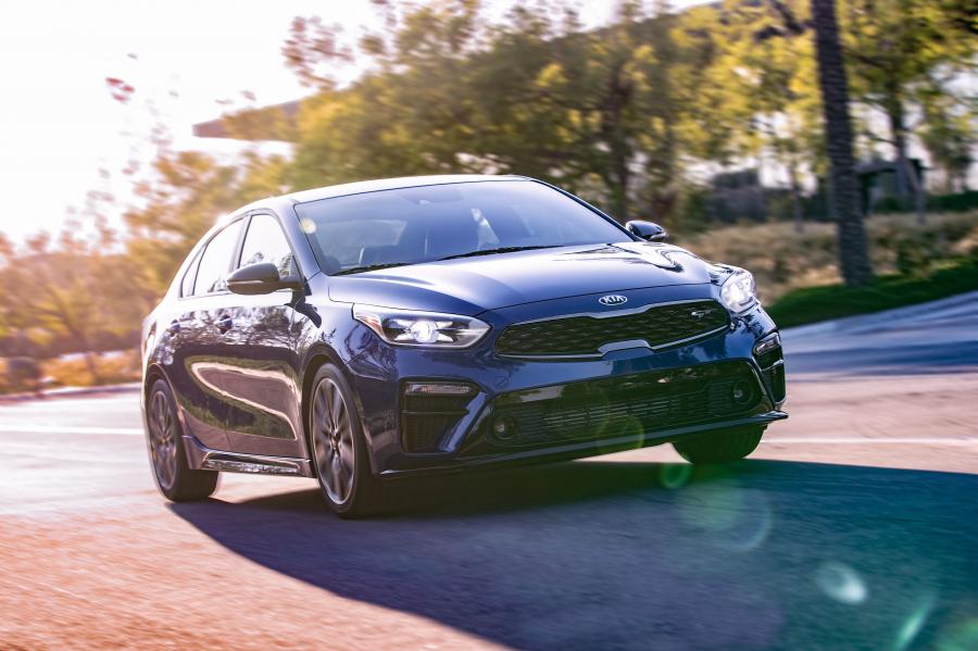  Kia Forte GT (BD) 2019 года  (NA) (фото 9 из 32)